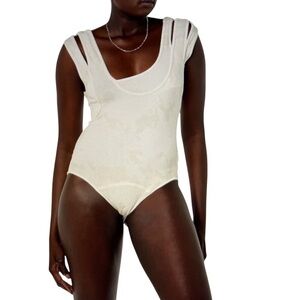 New-Cotton Deconstructed  Cream-Tan Camo Bodysuit Size: Small Medium